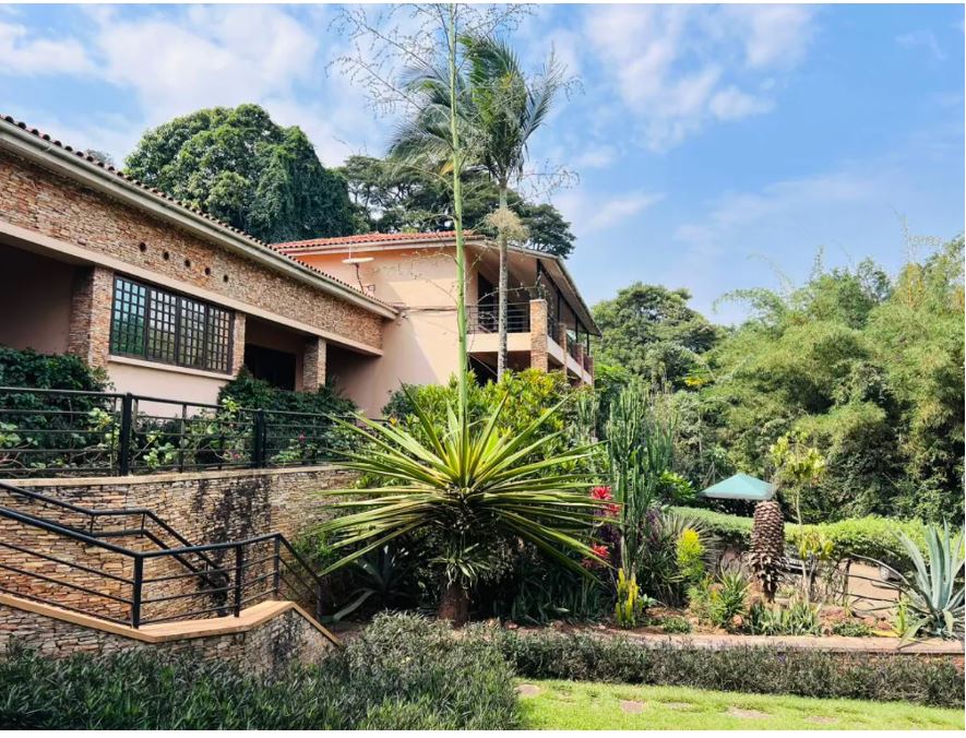 Luxury 3–4 Bedroom House for Rent in Mbuya Kampala – Scenic Hilltop Living 2
