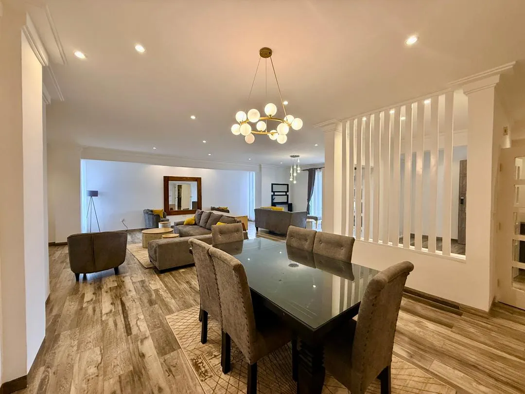 Executive Serviced 3-Bedroom Apartment in Kololo Kampala with Hotel-Style Living — photo 1