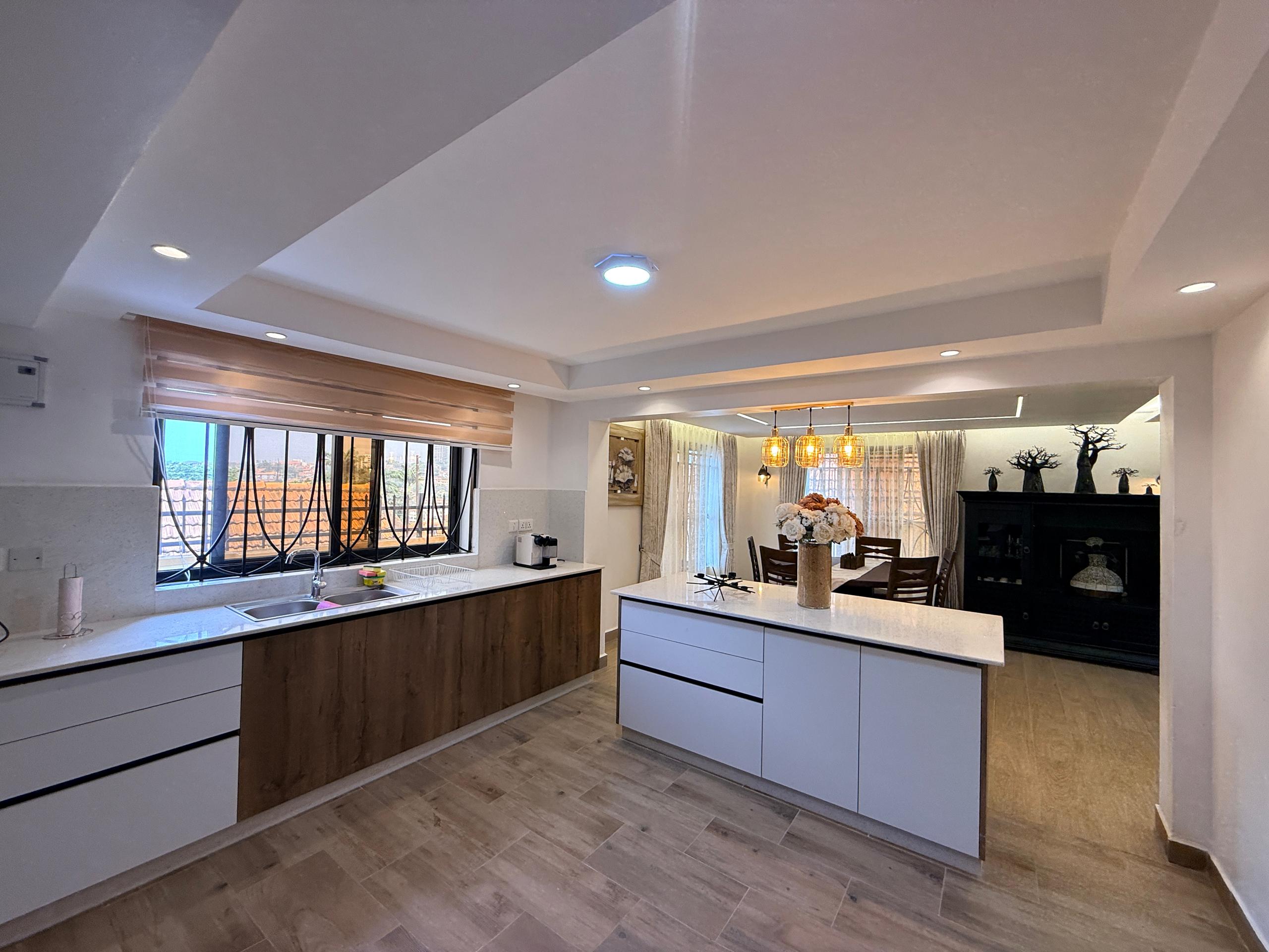 Luxury 5-Bedroom House for Rent in Kololo Kampala – All Ensuite with Private Garden 5