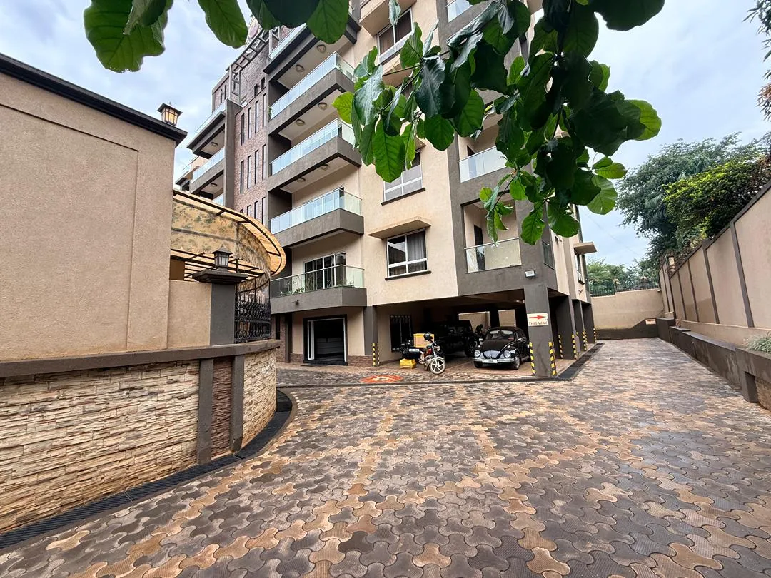 Furnished 3-Bedroom Apartment for Rent in Kololo Kampala – Biometric Access & Secure Living 2