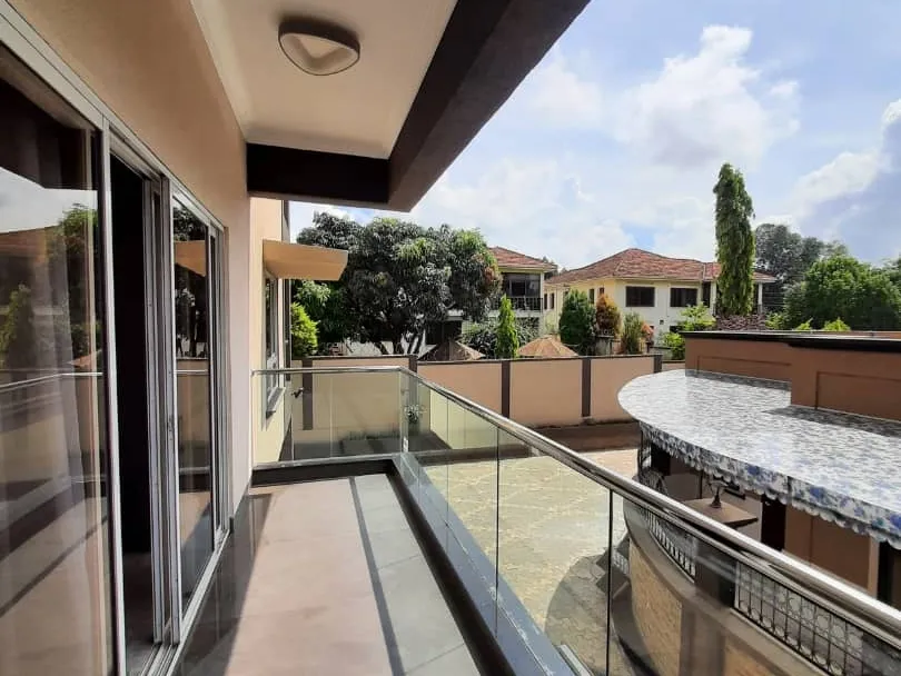 Furnished 3-Bedroom Apartment for Rent in Kololo Kampala – Biometric Access & Secure Living 3