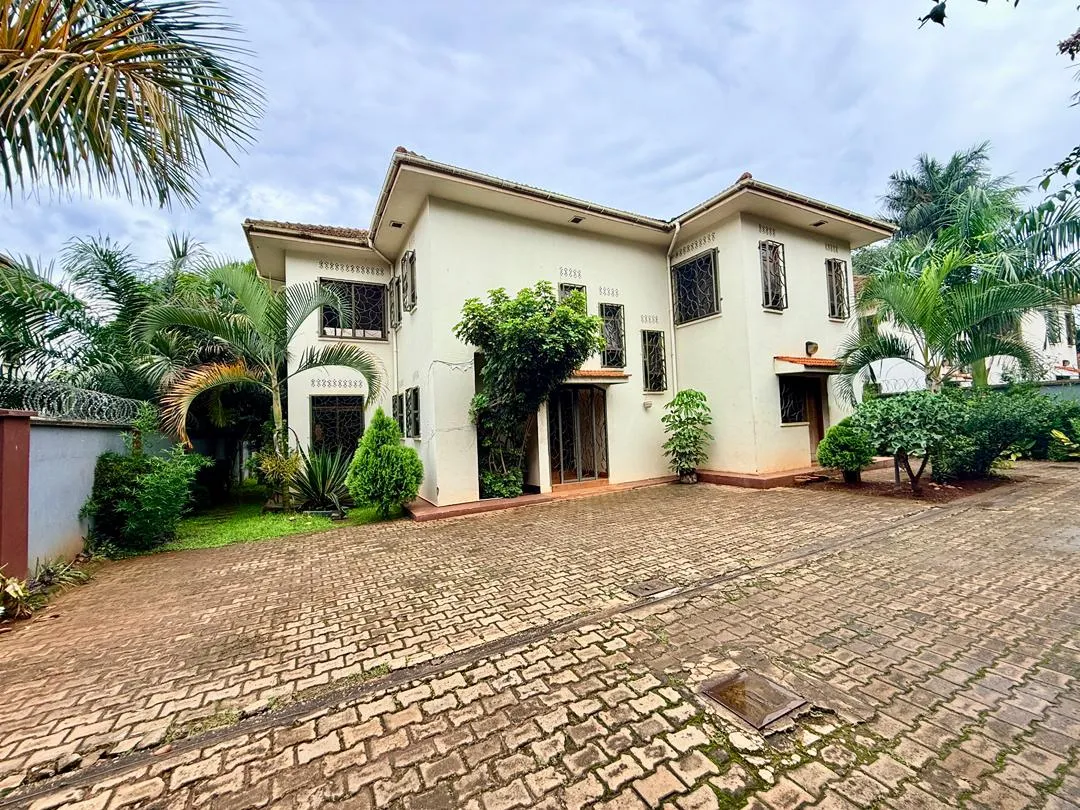 4-Bedroom House for Rent in Kololo Kampala – Private Lawn & Gated Compound 2