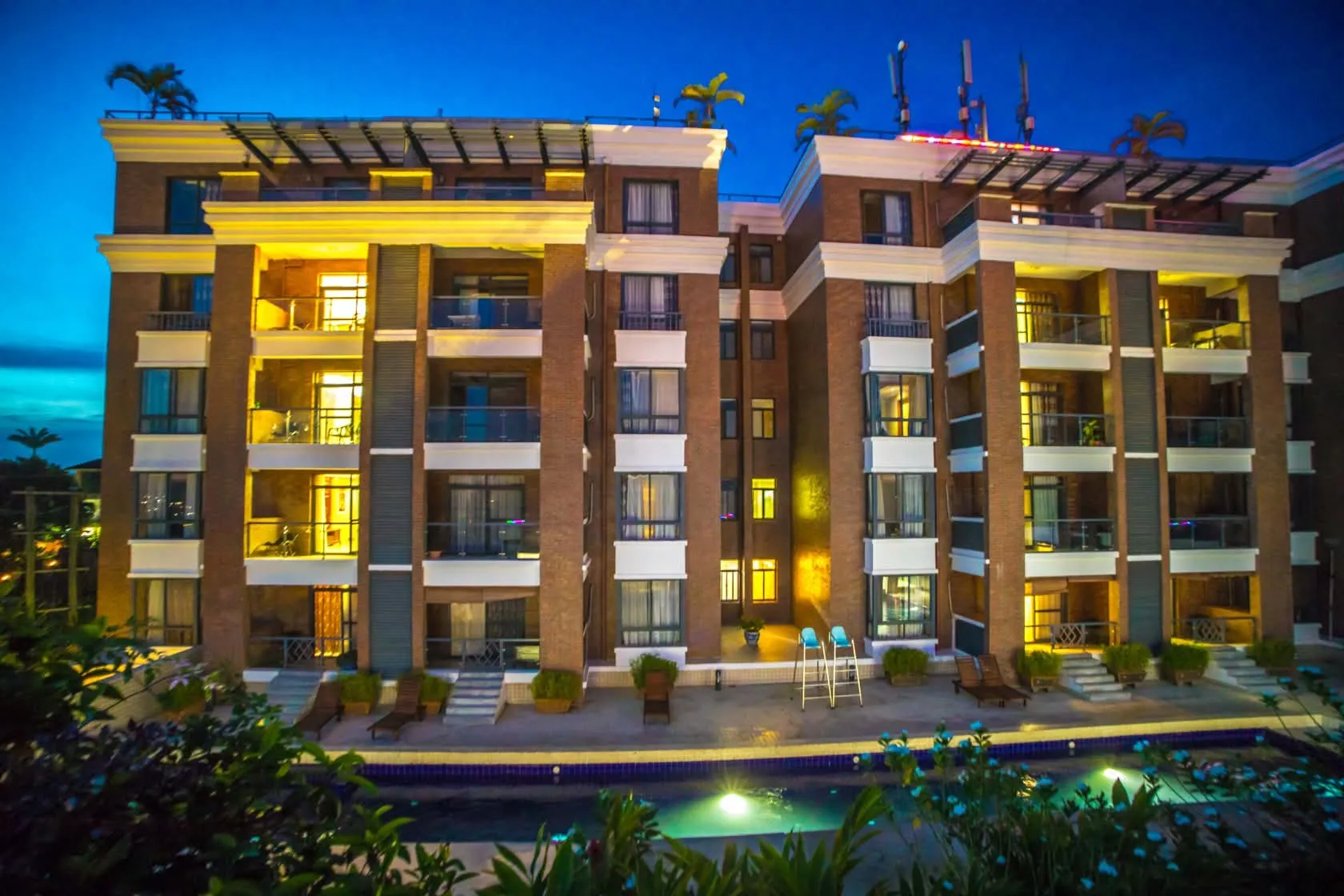 Executive 3-Bedroom Furnished Apartment in Kololo for Rent — photo 1