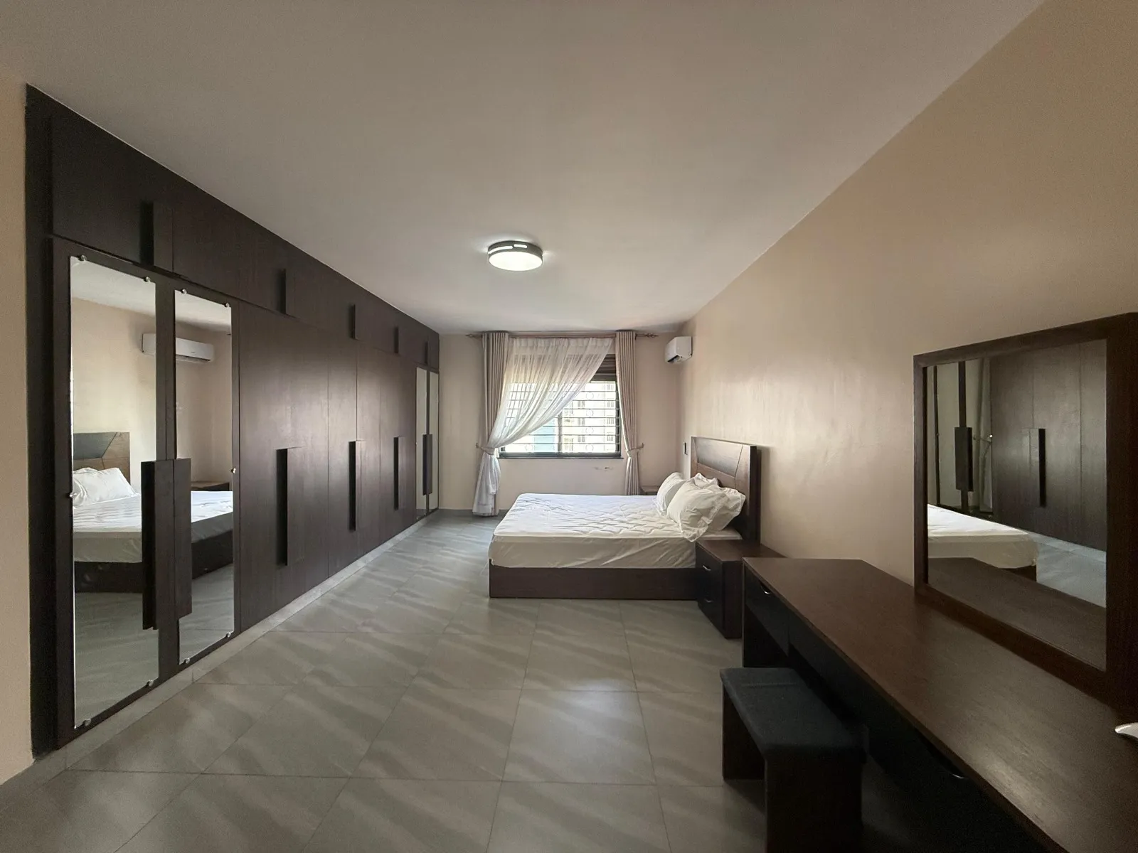 Affordable 3-Bedroom Apartment in Kololo | Furnished, Elevator & Generator 5
