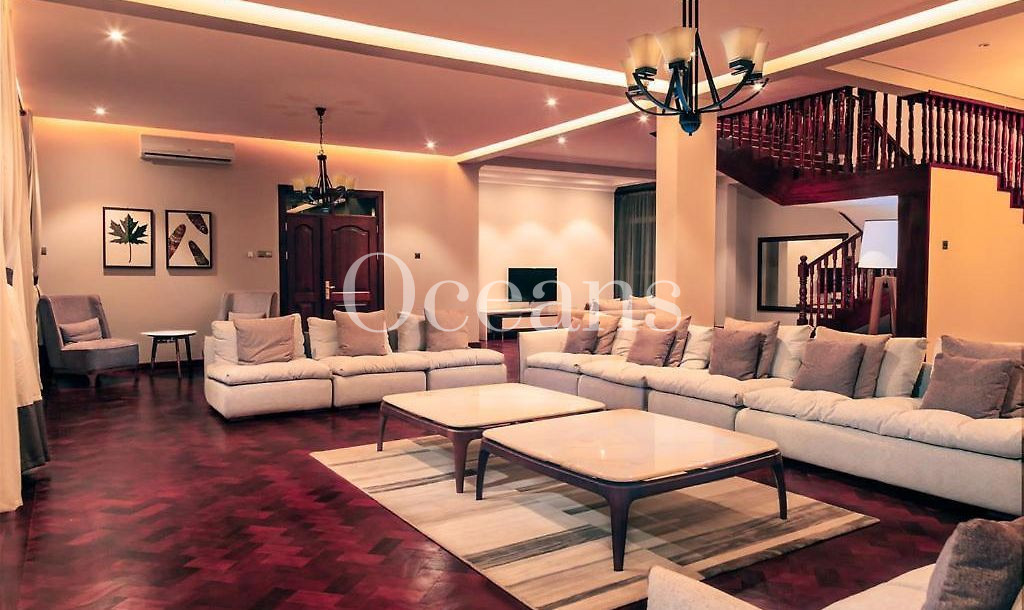 Luxury 5-Bedroom Penthouse for Rent in Kololo Kampala – Pool, Views & Premium Living 5