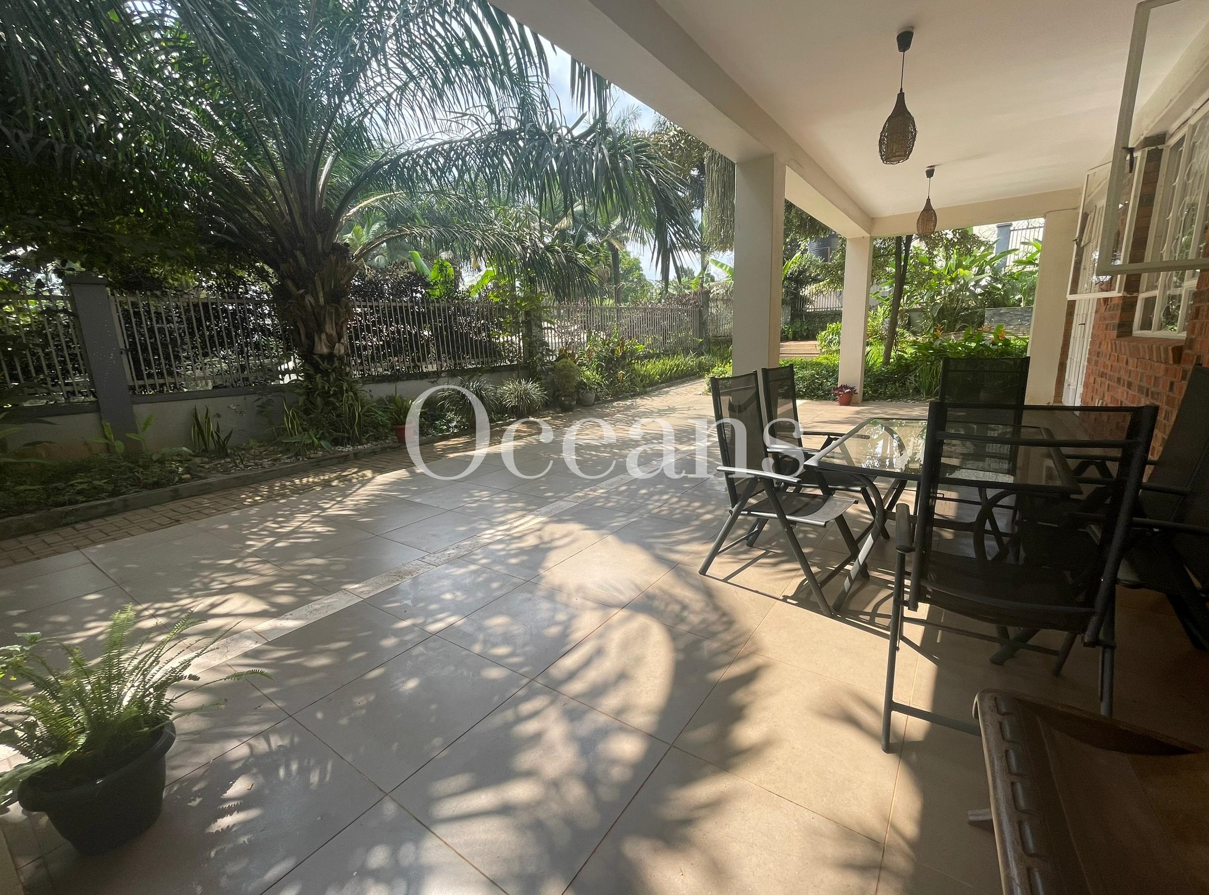 Luxury Semi-Furnished 4-Bedroom Home in Nakasero | Secure & Spacious Living 4