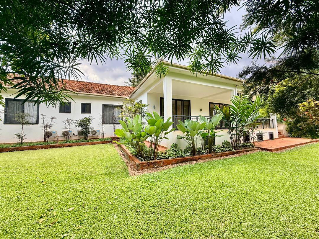 Luxury 5-Bedroom House for Sale in Kololo Kampala – 54 Decimals Prime Land 3